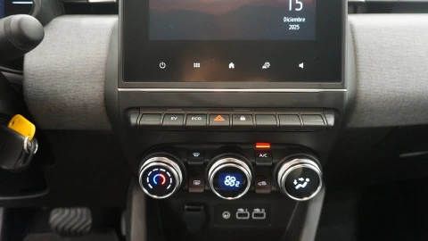 Renault Clio Evolution full hybrid E-Tech 145 (103Kw)