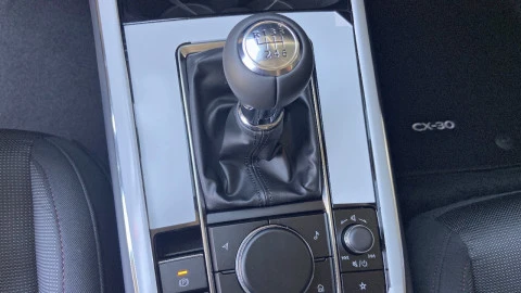 Mazda CX-30 e-SKYACTIV G Homura