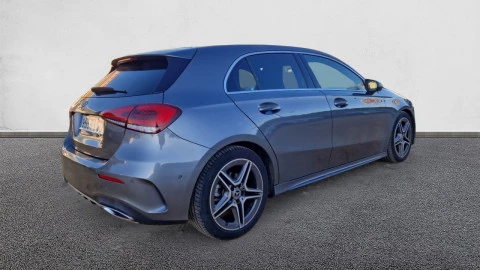 Mercedes-Benz Clase A BERLINA CON PORTÓN 2.0 A 180 D DCT 116 5P