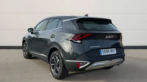 Kia Sportage 1.6 T-GDi 118kW (160CV) Drive 17 Kia Sportage 1.6 T-GDi 118kW (160CV) Drive 17