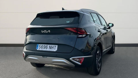 Kia Sportage 1.6 T-GDi 118kW (160CV) Drive 17 Kia Sportage 1.6 T-GDi 118kW (160CV) Drive 17