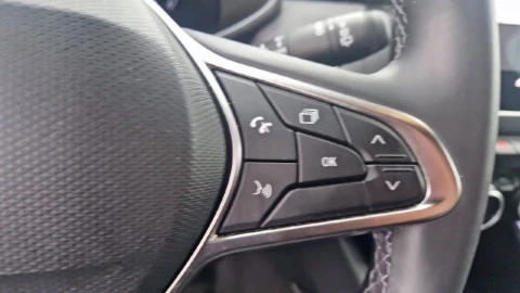 Renault Clio techno Eco-G 100cv (74kW)