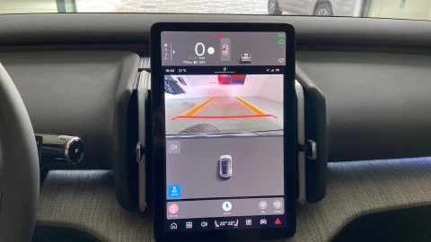 Volvo EX30 Single Motor Extended Range Plus Auto