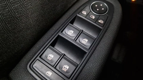 Renault Clio techno Eco-G 100cv (74kW)