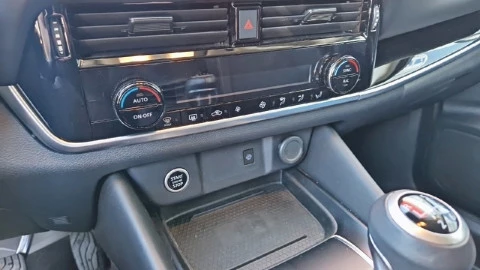 Nissan Qashqai DIG-T 103kW N-Connecta