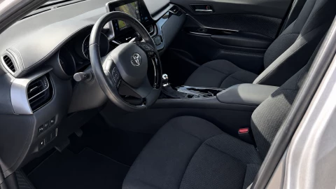 Toyota C-HR 1.8 125H Advance