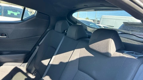 Toyota C-HR 1.8 125H Advance