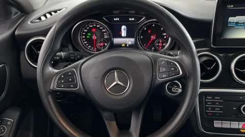 Mercedes-Benz Clase CLA CLA 200 d Shooting Brake