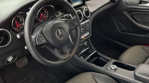 Mercedes-Benz Clase CLA CLA 200 d Shooting Brake