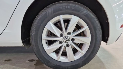Volkswagen Golf Advance 1.0 TSI 85kW (115CV)