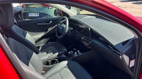 Kia Niro 1.6 GDi HEV 104kW (141CV) Drive
