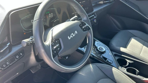Kia Niro 1.6 GDi HEV 104kW (141CV) Drive