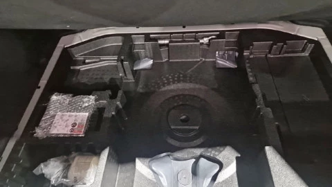 Peugeot 308 5p Allure Pack BlueHDI 130 S&S