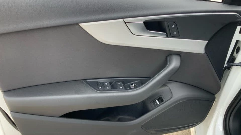 Audi A4 Avant Black line 35 TDI 120kW S tronic