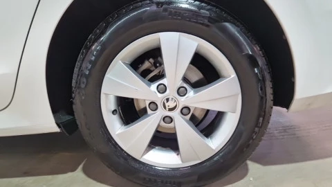 Skoda Octavia 2.0 TDI 110kW (150CV) Manual Ambition