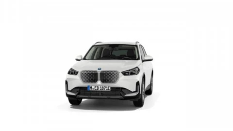 BMW iX1 xDrive30