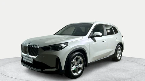 BMW iX1 xDrive30
