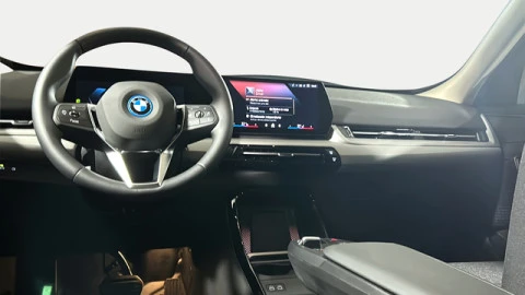 BMW iX1 xDrive30