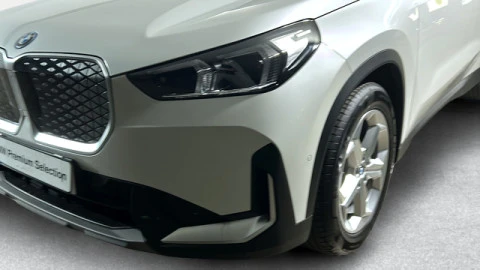 BMW iX1 xDrive30