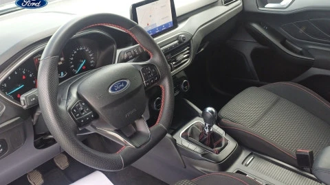 Ford Focus 1.0 Ecoboost MHEV 92kW ST-Line