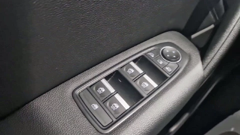 Renault Captur techno TCe 67kW (90CV)