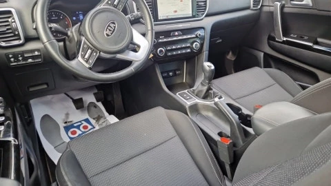 Kia Sportage 1.6 MHEV Drive 100kW (136CV) 4x2