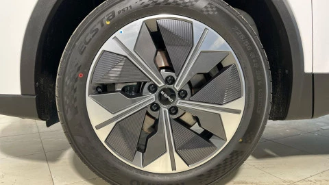 EBRO S700 1.6 TGDI Luxury 7 DCT