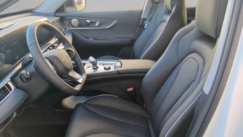 EBRO S700 1.5 TGDI PHEV Luxury E-CVT