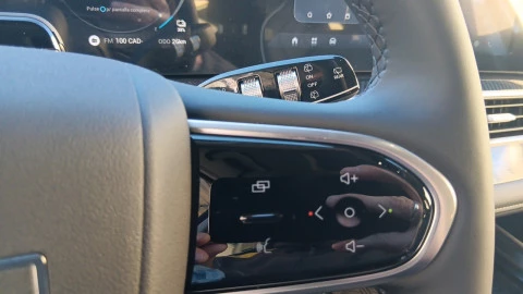 EBRO S700 1.5 TGDI PHEV Luxury E-CVT