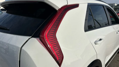 Kia Niro 1.6 GDi HEV 95kW (129CV) Emotion