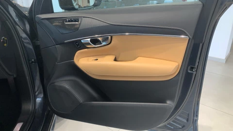 Volvo XC90 XC90 Inscription, B5 AWD mild hybrid 7 plazas (diésel), 7 Asientos