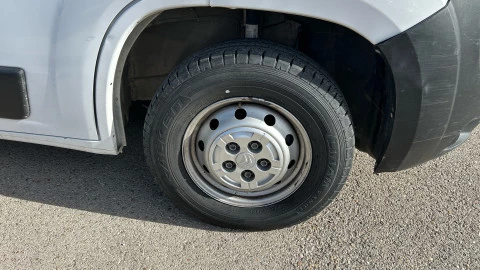 Citroën Jumper BlueHDi 103KW (140CV) Furgón 35L3H3