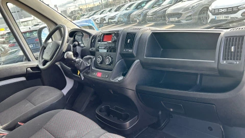 Citroën Jumper BlueHDi 103KW (140CV) Furgón 35L3H3