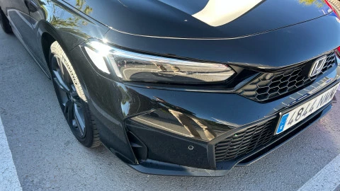 Honda Civic 2.0 i-MMD Sport CVT