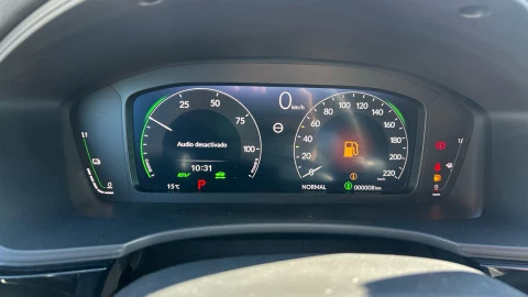 Honda Civic 2.0 i-MMD Sport CVT