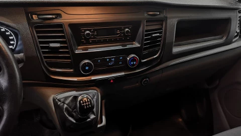 Ford Transit Custom  Kombi 2.0 TDCI 96kW 340 L2 Ambiente