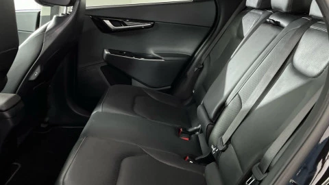 Kia EV6 Air 77,4kWh 168kW RWD (Long Range)