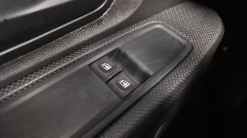 Dacia Sandero Essential SCe 49kW (65CV)