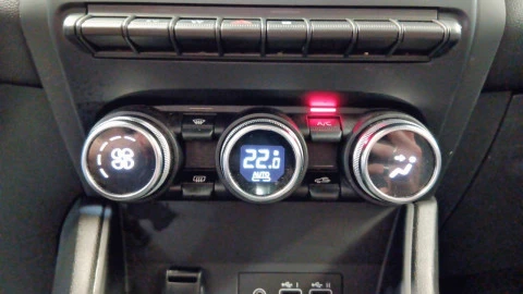 Renault Captur techno E-Tech PHEV 117kW