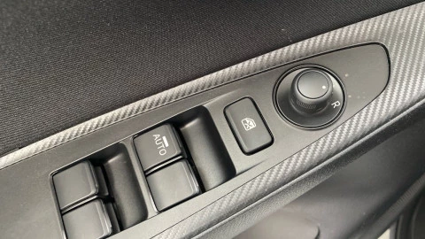 Mazda2 e-SKYACTIV G 66kW (90CV) Homura