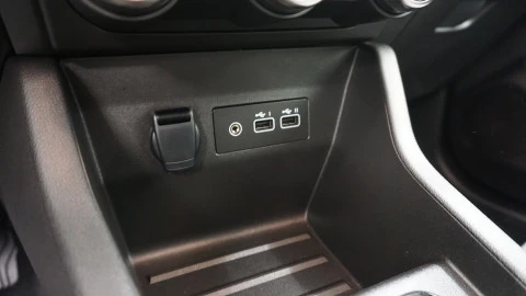 Renault Clio evolution Eco-G 100cv (74kW)