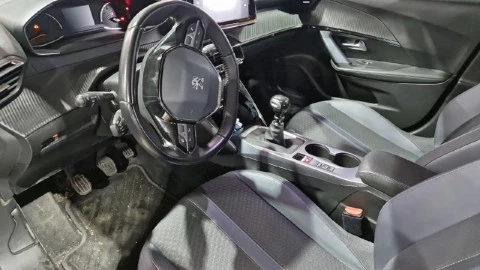 Peugeot 2008 Allure BlueHDI 100 S&S BVM6