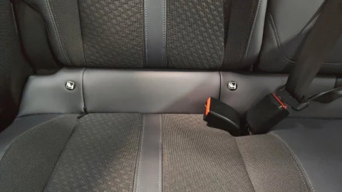 Peugeot 2008 Allure BlueHDI 100 S&S BVM6