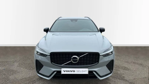 Volvo XC60 2.0 B5 G AWD Plus Dark Auto