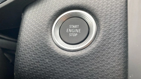 Renault Clio Zen TCe 67 kW (91CV)