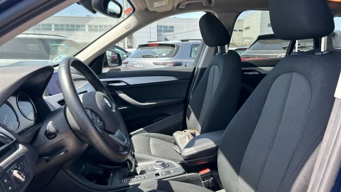 BMW X1 xDrive20i Auto