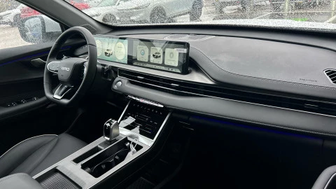 EBRO S400 1.5 DHE HEV Excellence CVT