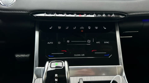 EBRO S400 1.5 DHE HEV Excellence CVT