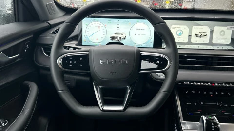 EBRO S400 1.5 DHE HEV Excellence CVT