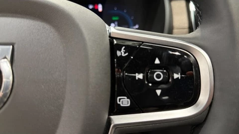 Volvo XC90 T8 Black Edition Plus Recharge AWD Auto 335 kW (455 CV)